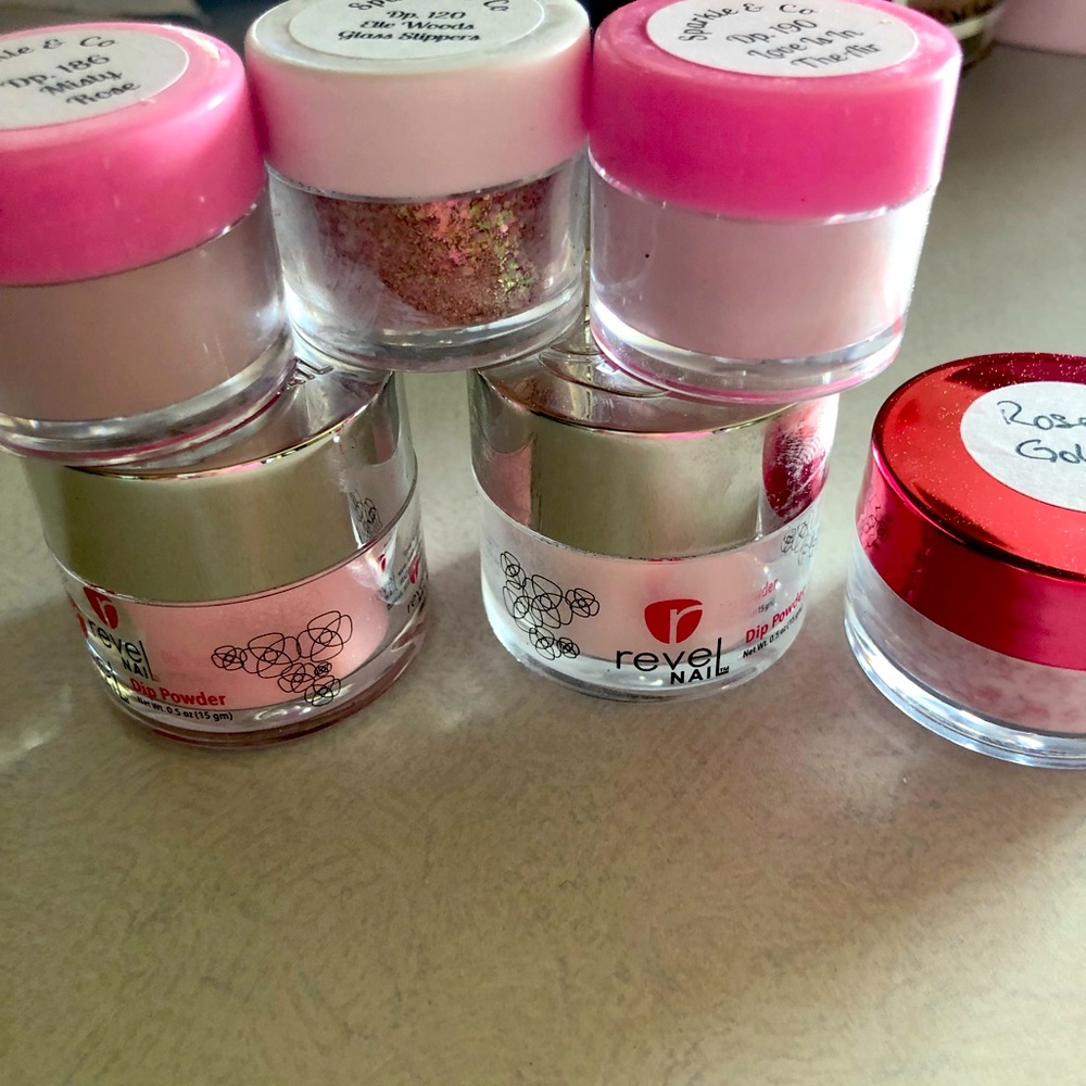 Nail Dip Powders! Beautiful colors!
